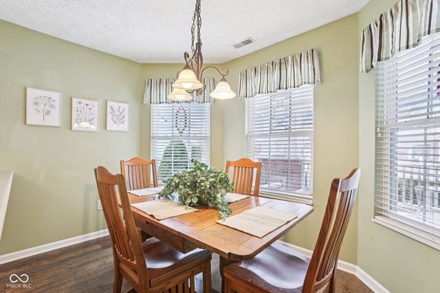 1383 Bridgeport Drive, Westfield, IN 46074