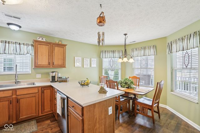 1383 Bridgeport Drive, Westfield, IN 46074