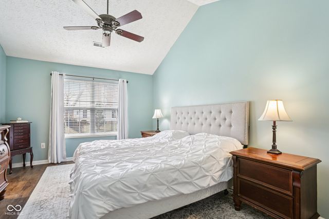 1383 Bridgeport Drive, Westfield, IN 46074