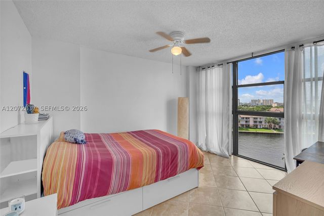 200 Leslie Dr 818, Hallandale Beach, FL 33009