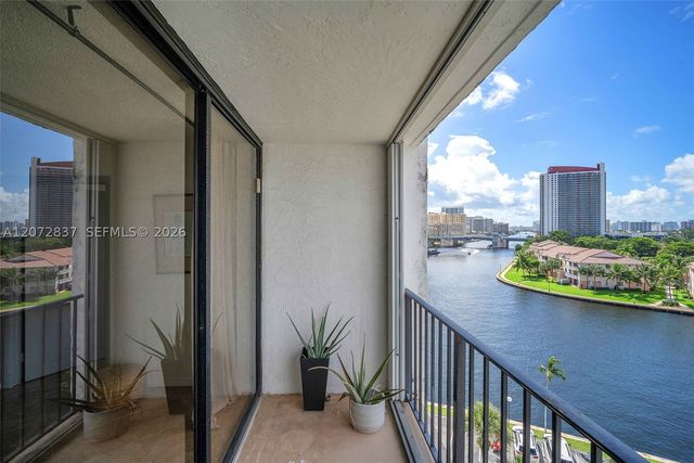 200 Leslie Dr 818, Hallandale Beach, FL 33009