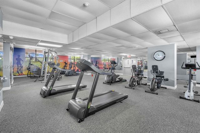 200 Leslie Dr 818, Hallandale Beach, FL 33009