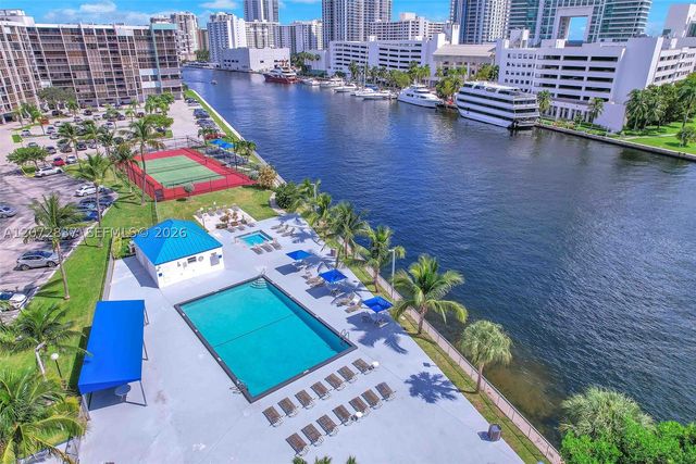 200 Leslie Dr 818, Hallandale Beach, FL 33009