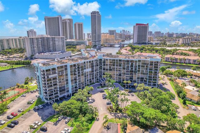 200 Leslie Dr 818, Hallandale Beach, FL 33009