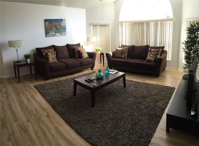 2480 SWEETWATER CLUB CIRCLE 98, Kissimmee, FL 34746
