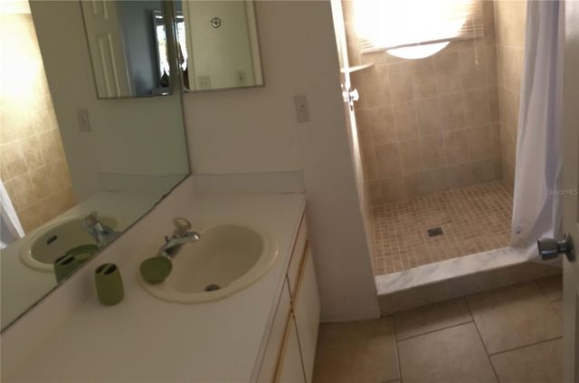 2480 SWEETWATER CLUB CIRCLE 98, Kissimmee, FL 34746