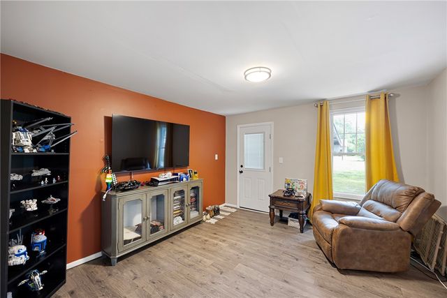 405 NE 3rd Street, Atkins, AR 72823
