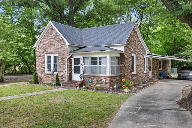 405 NE 3rd Street, Atkins, AR 72823