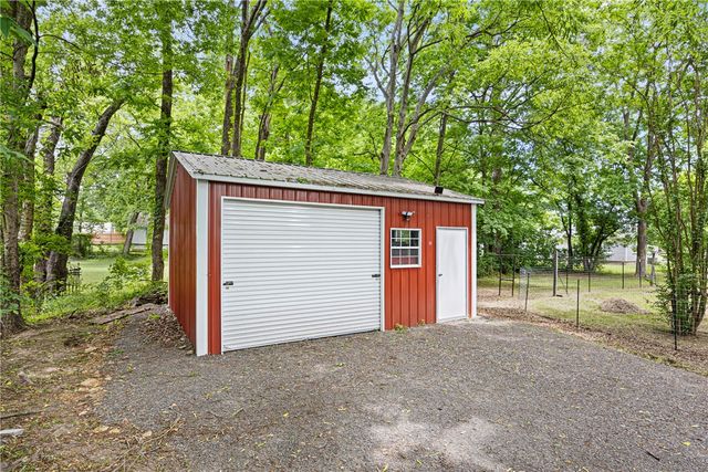405 NE 3rd Street, Atkins, AR 72823