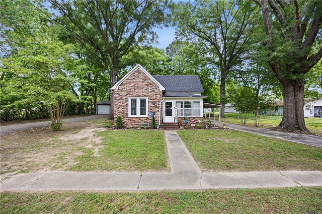 405 NE 3rd Street, Atkins, AR 72823
