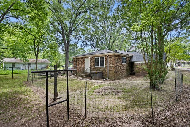 405 NE 3rd Street, Atkins, AR 72823