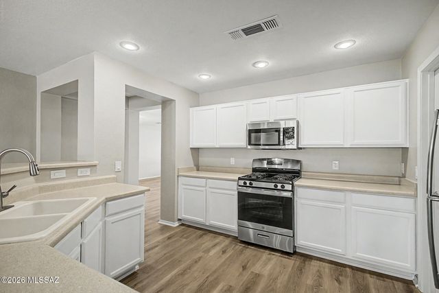 3576 E Mecate Road, Tucson, AZ 85739