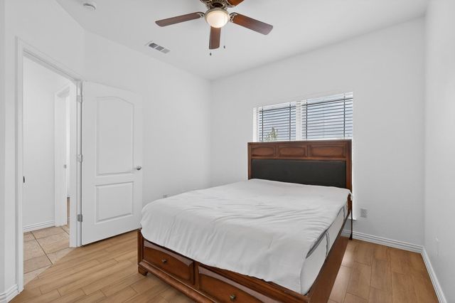 9807 Silver Creek Drive, Scurry, TX 75158