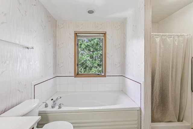 3108 Hawks Haven Trail, Deforest, WI 53532