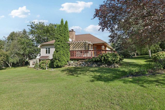 3108 Hawks Haven Trail, Deforest, WI 53532