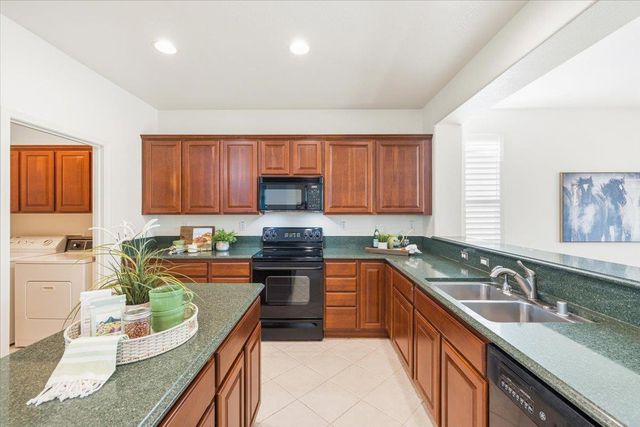 1184 Segolily Ln, Lincoln, CA 95648