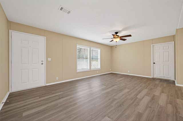 15933 W Relza Drive, Splendora, TX 77372