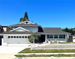 25241 Mawson, Laguna Hills, CA 92653