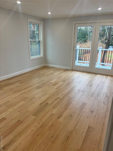 409 Bay Avenue, Patchogue, NY 11772