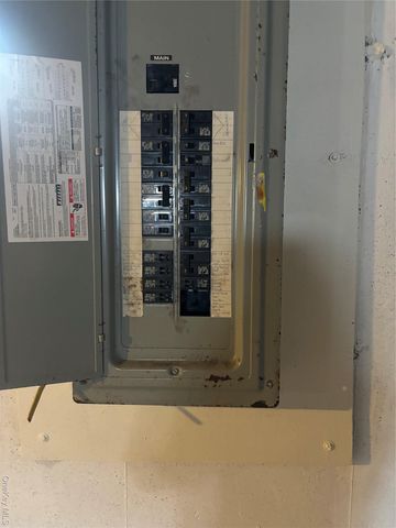 409 Bay Avenue, Patchogue, NY 11772