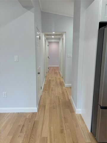 409 Bay Avenue, Patchogue, NY 11772