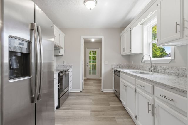 3321 Towne Village Rd, Antioch, TN 37013