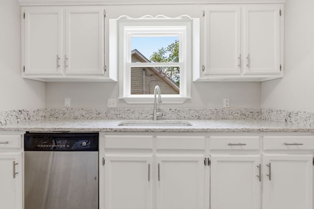3321 Towne Village Rd, Antioch, TN 37013