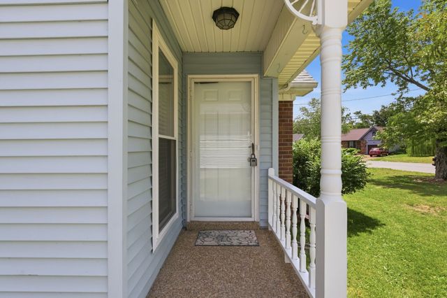 3321 Towne Village Rd, Antioch, TN 37013