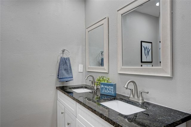 4705 HOLLINGSWORTH AVENUE, Sarasota, FL 34233