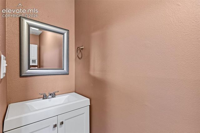 2305 N Logan Avenue, Colorado Springs, CO 80907
