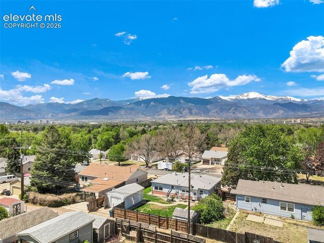 2305 N Logan Avenue, Colorado Springs, CO 80907