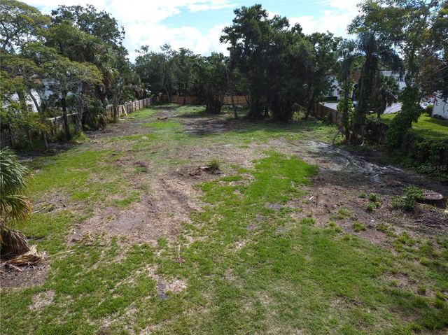 000 N MCMULLEN BOOTH ROAD, Clearwater, FL 33759