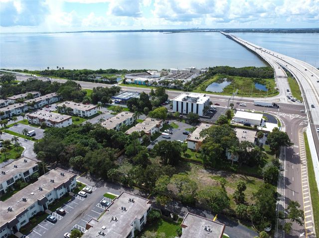 000 N MCMULLEN BOOTH ROAD, Clearwater, FL 33759