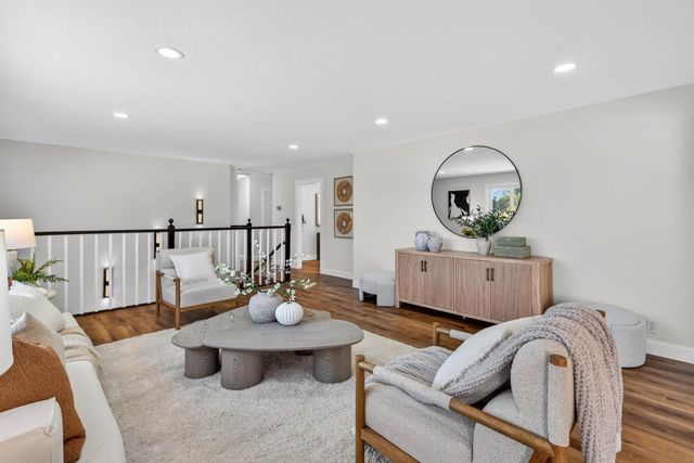 10471 Scenic Boulevard, Cupertino, CA 95014