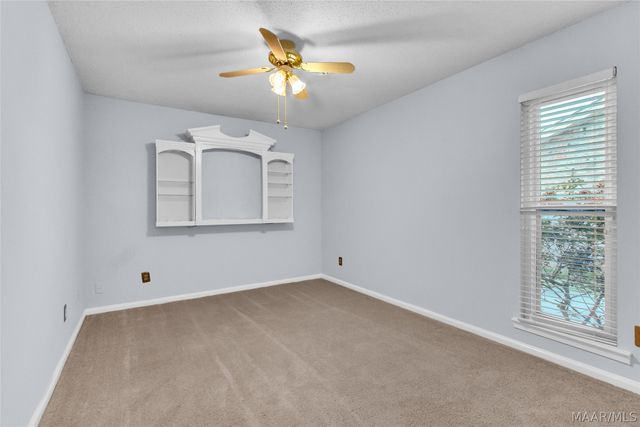 223 W VANDERBILT Loop, Montgomery, AL 36109