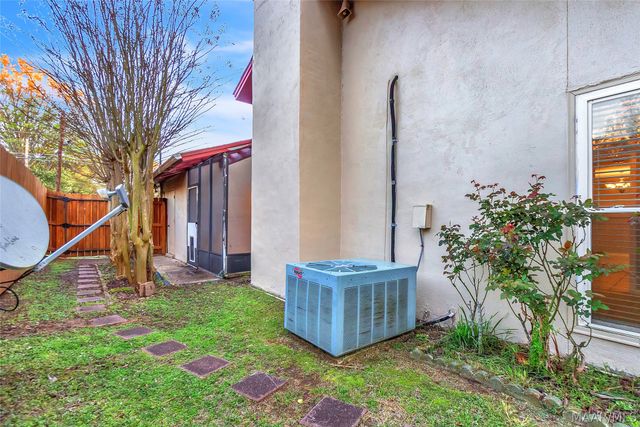 223 W VANDERBILT Loop, Montgomery, AL 36109