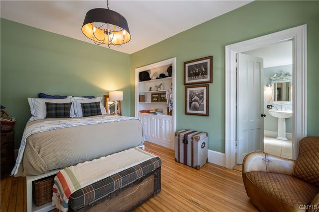 34 State Street, Skaneateles, NY 13152
