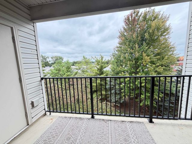 39196 Hayes Road, Clinton Twp, MI 48038