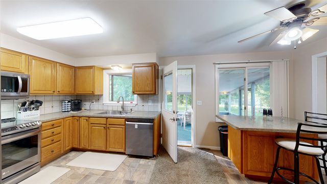 614 W Meadowbrook Lot: 10, Midland, MI 48640