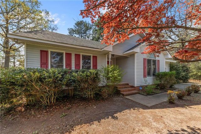 112 Damson Court, Raeford, NC 28376