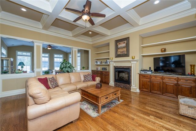 412 Casey Road, Woodruff, SC 29388