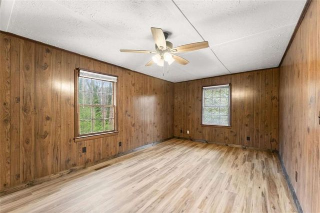 2317 Sportsman Club Road, Gainesville, GA 30501