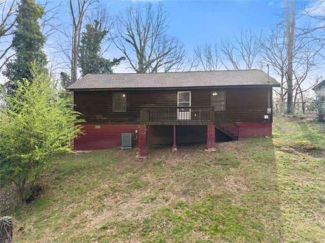 2317 Sportsman Club Road, Gainesville, GA 30501
