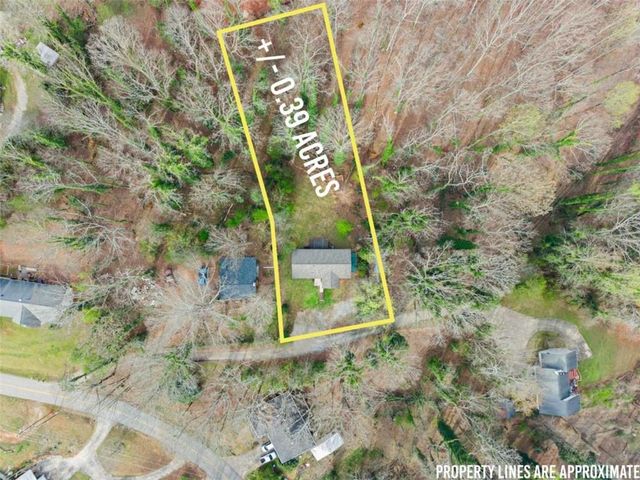 2317 Sportsman Club Road, Gainesville, GA 30501