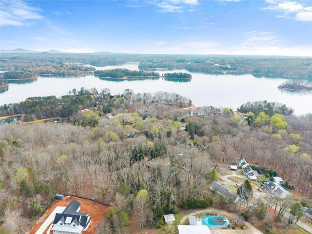 2317 Sportsman Club Road, Gainesville, GA 30501