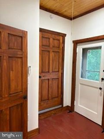 231 PARK AVE, Lititz, PA 17543