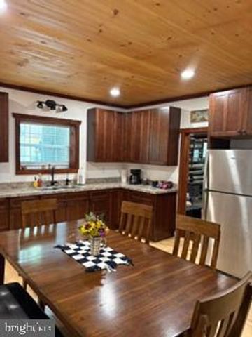 231 PARK AVE, Lititz, PA 17543