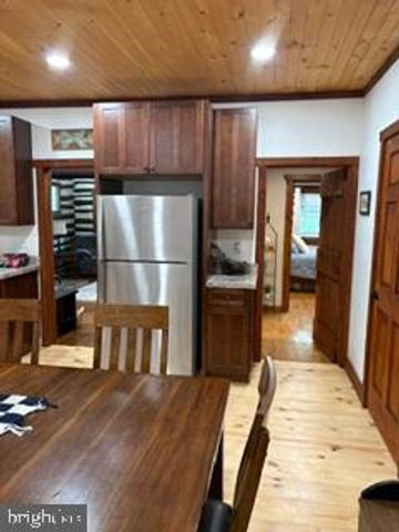 231 PARK AVE, Lititz, PA 17543