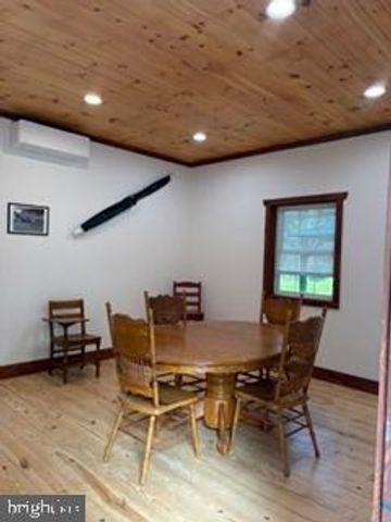 231 PARK AVE, Lititz, PA 17543