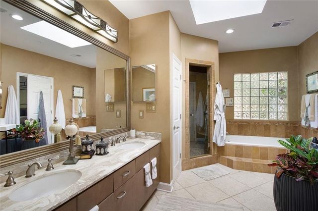 5264 Brooke Ridge Drive, Dunwoody, GA 30338